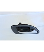 2001-2006 ACURA MDX REAR RIGHT SIDE INTERIOR BACKDOOR DOOR HANDLE J681 - $913.92 MXN