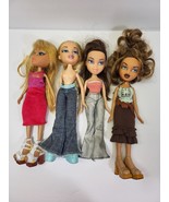 Lot 3 Bratz First Edition 2001 Dolls MGA and 1 2015 Doll - $667.79 MXN