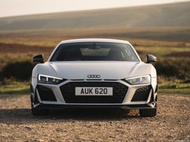 Audi R8 Coupe V10 GT RWD [UK] 2023 Poster 24 X 32 #CR-A1-1564765 - £26.13 GBP