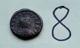 ROMAN EMPIRE OLD COIN LOT 8 NO RESERVE - $92.74