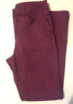 Bandolino jeans size 6 women high rise straight leg purpleish/pink denim - $12.07