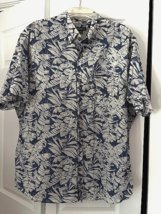 Eddie Bower classic fit Mens tropical button shirt sz. 2XL - $17.82