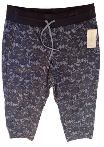 NWT Athleta  Blue Floral  Trekkie North Jogger Size 22 - $28.49
