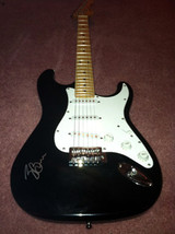 ZAC BROWN  signed  AUTOGRAPHED  new  GUITAR - £550.27 GBP