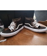  High Top Vans Size Women&#39;s 9.5/Men&#39;s 8 - $27.07 CAD