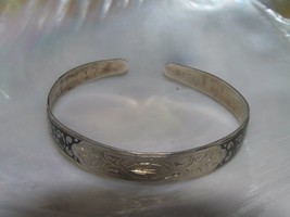 Vintage Etched Black Enamel Russian Niello Silver Cuff Bracelet – 2.25 inches  - £29.29 GBP