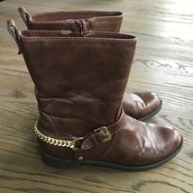 Women Brown Unisa Boots Size 7M  Fashion Half Boot. Zipper, Chain, Buckle - £9.69 GBP