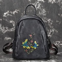 Vintage Large Capacity Backpack New Genuine Leather Embossing Women Bag Leisure  - £117.11 GBP