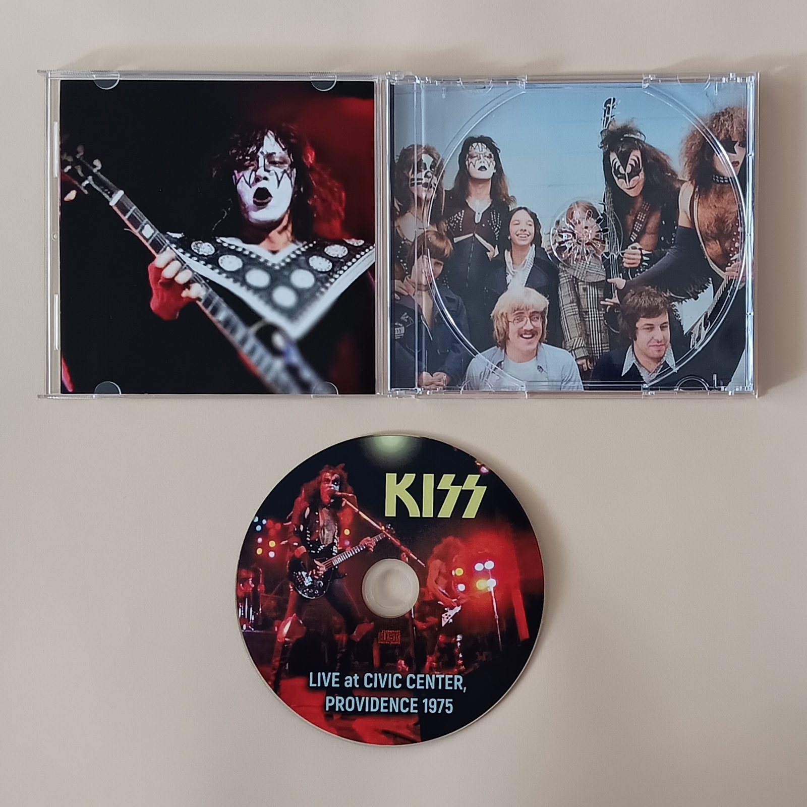 KISS - LIVE AT CIVIC CENTER, PROVIDENCE 1975 CD Item image 3