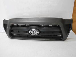 2006 Toyota Tacoma Front Grille - $116.99