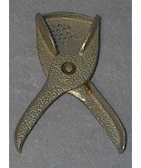 Vintage All Aluminum Hand Juice Press Squeezer Extractor - $274.76 MXN