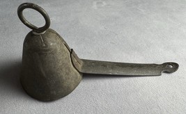 Antique Primitive Metal Candle Snuffer, Farmhouse, Barn, Antique, handmade - $547.86 MXN