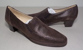 Amalfi by Rangoni Size 8 Slim LUCKY Dark Brown Leather Heels New Women&#39;s Shoes - £156.60 GBP