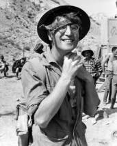 John Lennon On Set Using Shaver In Almeria Spain How I Won The War 8X10 Photo - £7.66 GBP