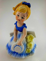 Vintage Porcelain Girl Figurine 4 inch Genin Trudeau Canada Taiwan - $10.29