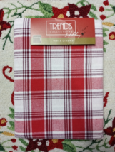 HOLIDAY PLAID TABLE CLOTH 60&quot; X 84&quot; OBLONG SHAPE TABLE SIZE 36&quot;X60&quot; to 4... - £23.18 GBP