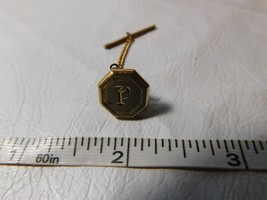 P letter initial monogram polygon tie pin tac gold vintage bar octagon capital P - £35.60 GBP