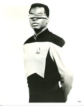 LeVar Burton Star Trek 8x10 photo X3111 - £4.71 GBP