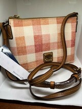 Dooney &amp; BOURKE beautiful Dooney &amp; BOURKE Coral and white CROSSBODY Pouc... - $79.17