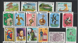 Maldive Islands 1977- 1978 Very Fine Mnh &amp; Mlh Stamps Set - £3.23 GBP