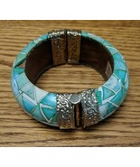 Vtg Wooden Bangle Bracelet Made India Bone Teal 2&quot;Diamter 1&quot;Wide Hinged ... - £16.14 GBP