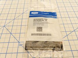 Ford F81Z-9C065-AA Seal Kit for Fuel Drain Factory Sealed - $556.66 MXN