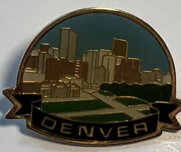 Jewelry Pin/Tourism Denver CO City Scape Park on Reverse Push Pin Clasp ... - £7.44 GBP