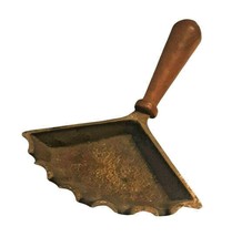 Rustic Primitive Scoop Ashtray Hammered Brass Wood Made in Israel Vintage - £26.28 GBP