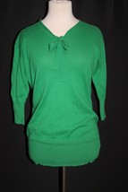 CAbi Kelly Green Bow Pullover Tunic Sweater Top XS X-Small V-Neck Ribbed Hem - £14.80 GBP