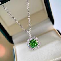 High quality 2CT emerald cut green diamond with white diamond necklace - £87.20 GBP