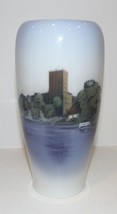 Stunning Royal Copenhagen Denmark Porcelain #4644 Koldinghus Castle 6 5/8&quot; Vase - £59.18 GBP