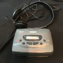 RCA RP-1880A Portable Digital AM/FM Radio Cassette Player Walkman Tested w/hdpho - $17.95