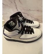 Air Jordan White And Purple 6.5  - $1,505.34 MXN