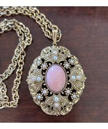 Vintage Avon Gold Tone Pink Stone Pendant Necklace - $36.55 CAD