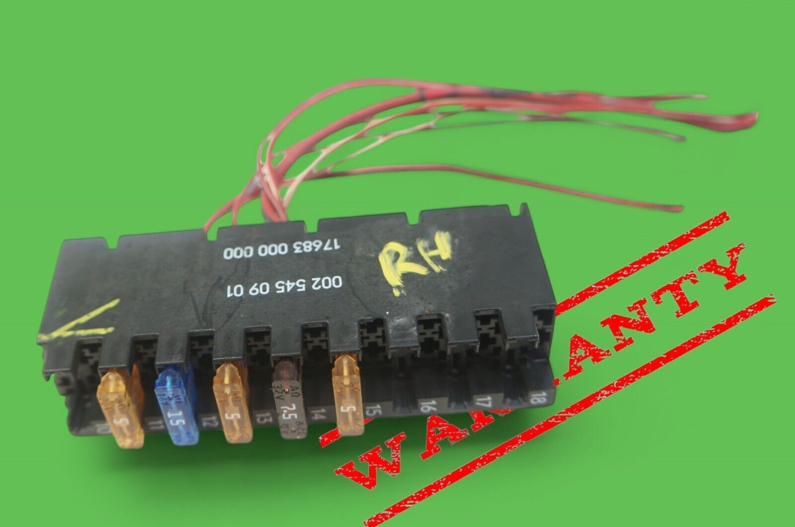06-2011 mercedes x164 w164 gl450 ml350 front dash right side fuse box el... - $25.00