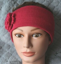 Women&#39;s Dark Pink Knit With Flower Headband Ear Warmer ~One Size~ NWT - £4.68 GBP
