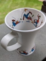 Disney Tall  Goofy mug - $11.90