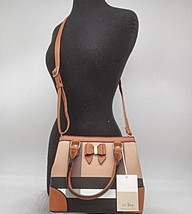 New  Cute Satchel Crossbody handbag by Le Bag - $724.74 MXN