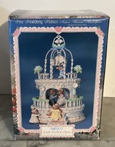 NEW in box!! Enesco Wee Wedding Wishes Music Box Cake #569690 - $191.10
