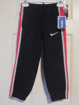 Nwt - Nike THERMA-FIT Boy&#39;s Size 5 Black Fleece Sports Pants - Red &amp; Gray Stripe - £19.11 GBP