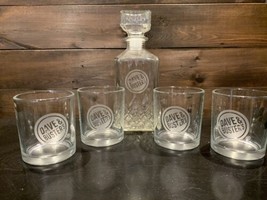 Dave and Buster&#39;s glass decanter set in wood case 4 glasses and decanter - £19.33 GBP