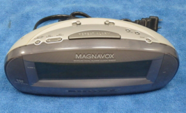 Plug In Clock Radio Magnavox MCR140 Grey Dual Alarm BIG GREEN DISPLAY AM FM - $19.87