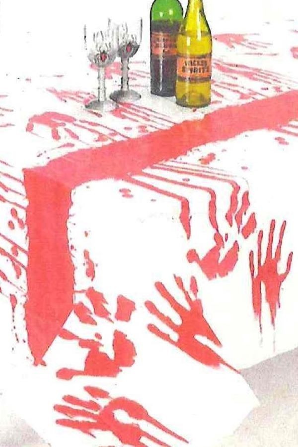 BLOODY HANDS COVER TABLECLOTH 72"X49" HALLOWEEN PARTY DECORATION Item image 2