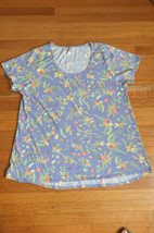 LulaRoe ~ Sz 3xs Women&#39;s Plus ~ Floral Cotton/Poly T-Shirt Short Sleeve V Neck - £19.66 GBP
