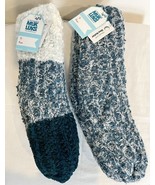 NWT Muk Luks Women&#39;s Teal and White Cozy Socks Non Skid Pack of 2 - $285.76 MXN