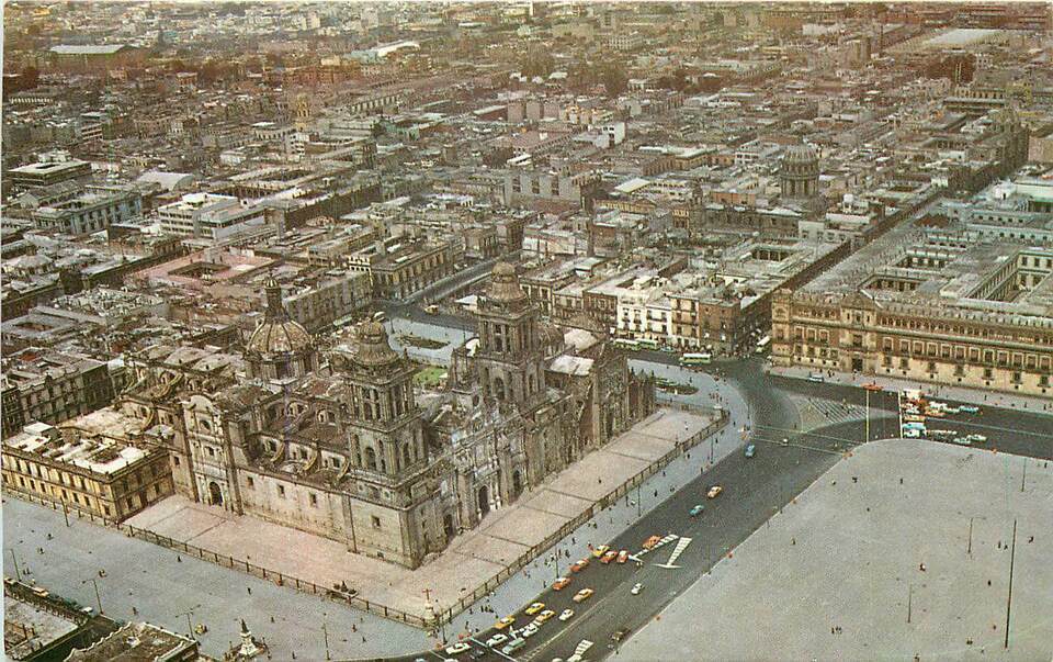 Chrome Mexico City Postcard P533 Birds Eye View Vista Aerea de la Catedral - $3.47