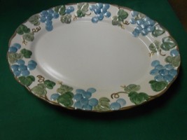 Great Poppy Trail By Metlox China &quot;Sculptured Grape&quot; Large Platter 11&quot;x14&quot; - £21.70 GBP