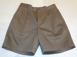 Roundtree &amp; Yorke Size 36 ELASTIC WAIST Brown Cotton Pleated New Mens Shorts - £45.82 GBP