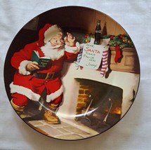  Sakura Coca Cola Santa Claus 8&quot; Plate Stoneware Christmas Fireplace Sto... - $28.99