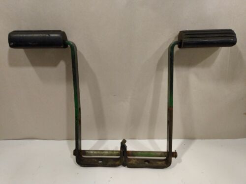 RX 75 John Deere Clutch And Brake pedals With Connecting Rod With Snap Rings - $30.06